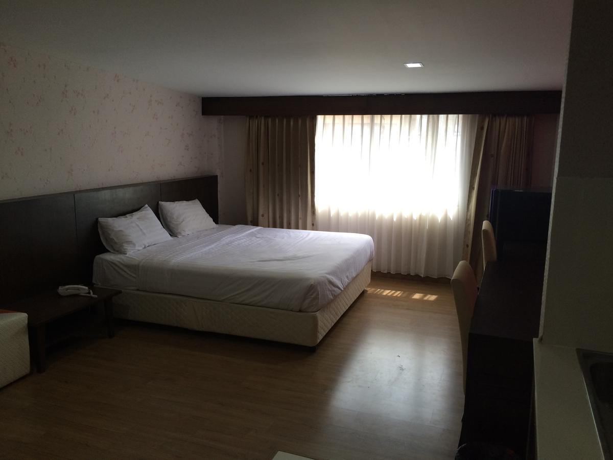 Iraqi Hotel Makkasan Esterno foto
