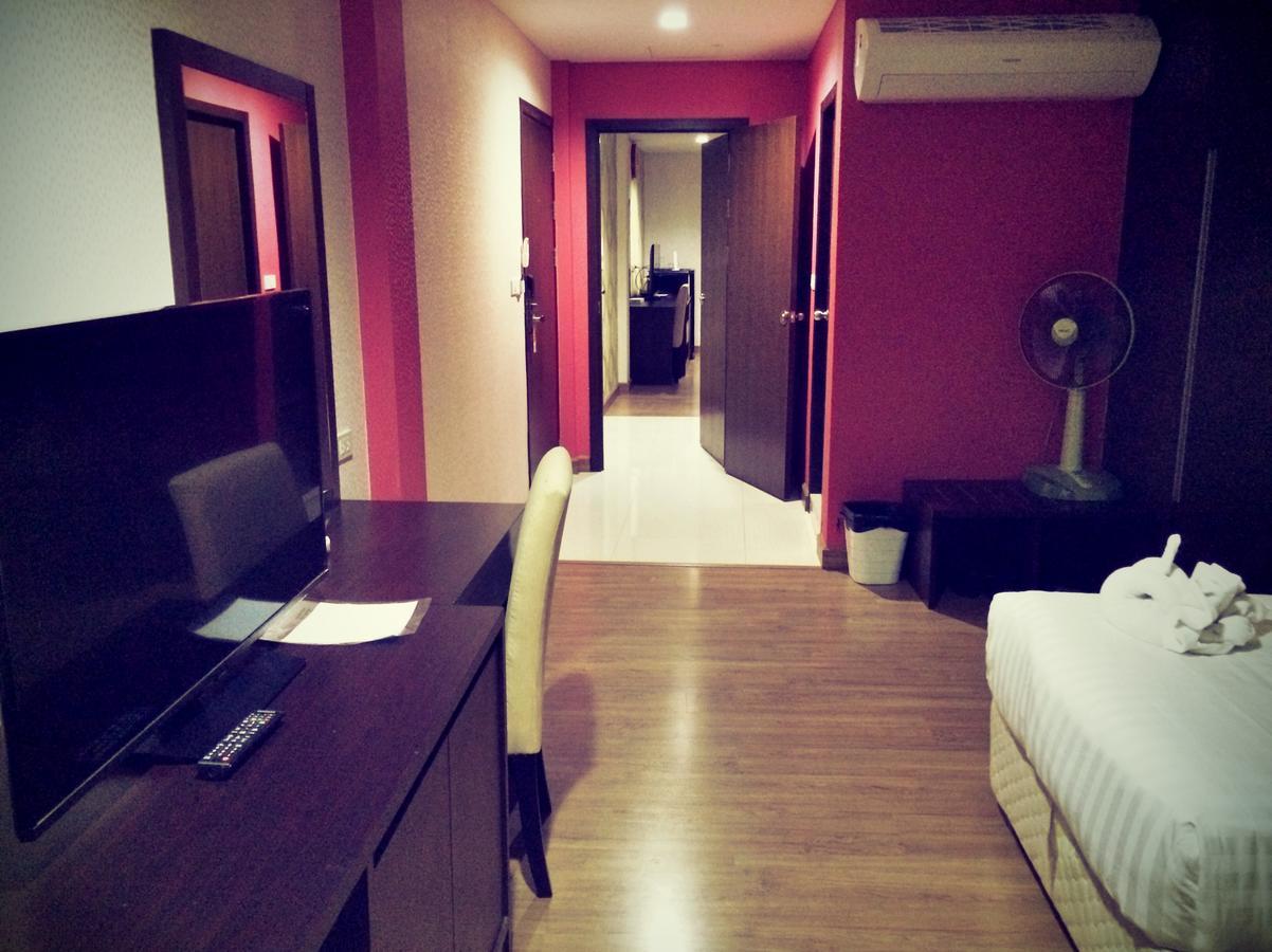 Iraqi Hotel Makkasan Esterno foto